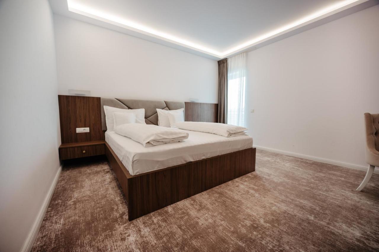 Hotel Ariata Scheia Buitenkant foto